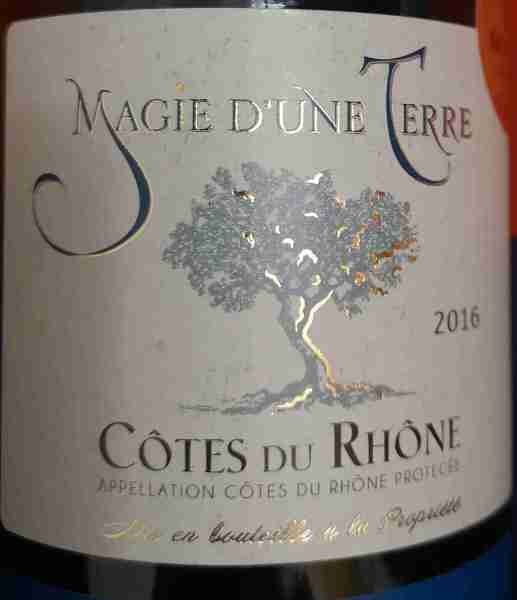 Coteaux du Rhone Serignan du Comtat Magie d'une Terre Rouge